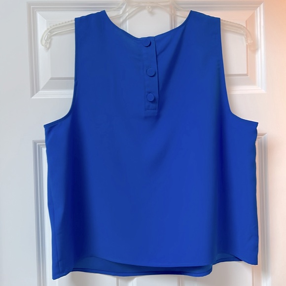 J. CREW Sleeveless NWT Button-back shell royal blue size L - Picture 4 of 6